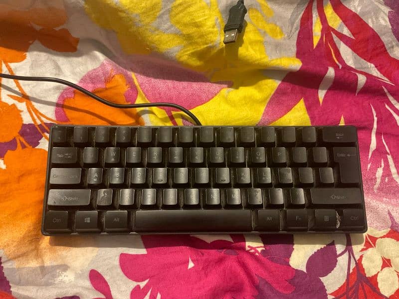 Budget gaming RGB keyboard with box 5