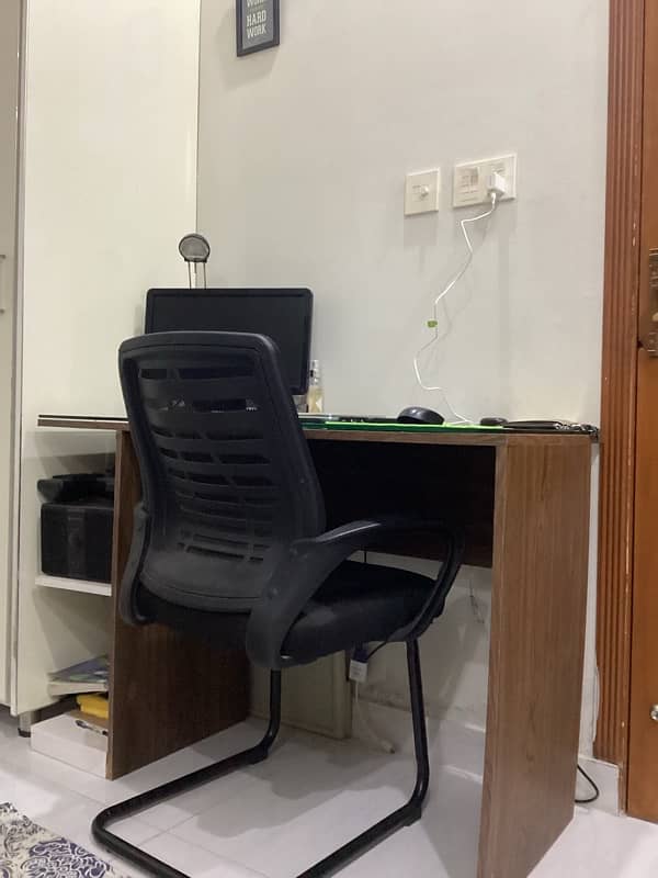 Study table and chair for sale 1