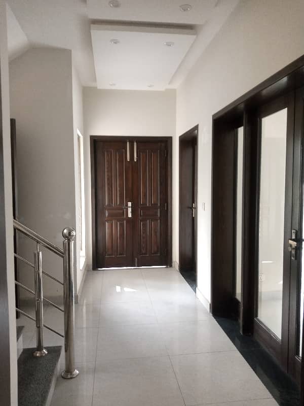 10 MARLA UPPER PORTION FOR RENT 2