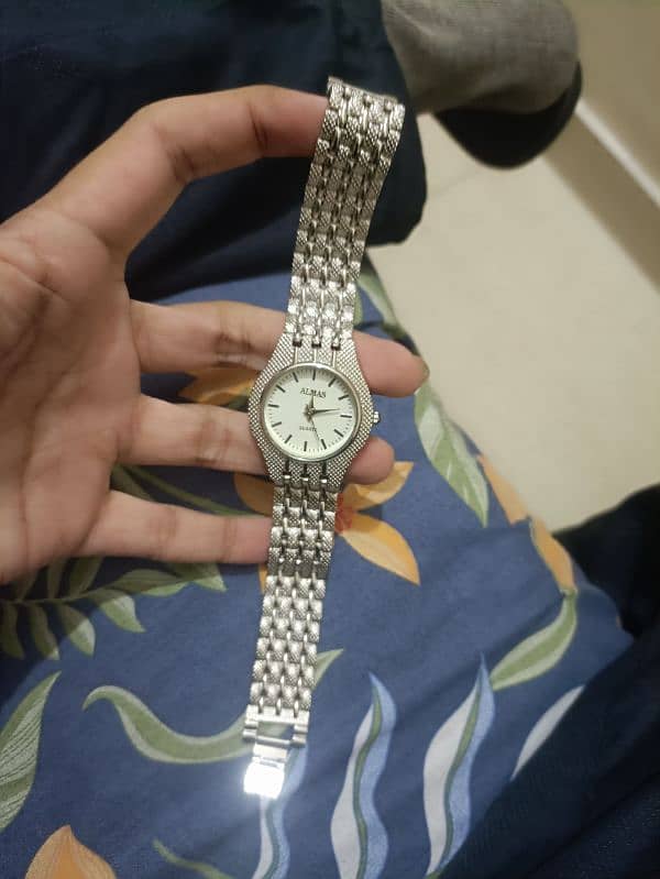 women watch for sale 2