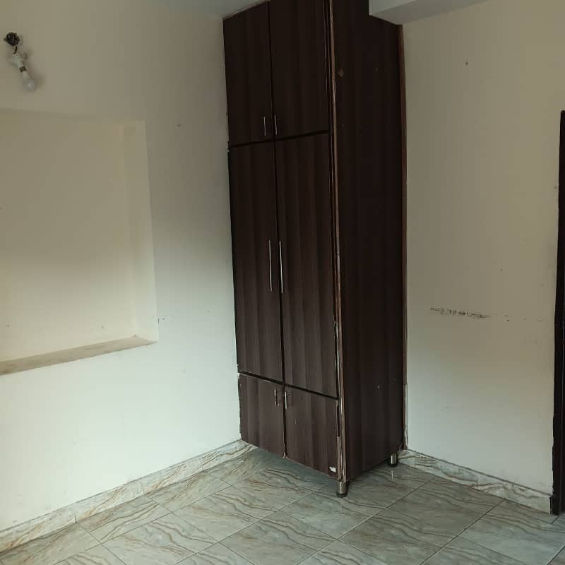 5 MARLA GOOD LOCATION HOUSE AVAILABLE FOR SALE IN WAPDA TOWN 3