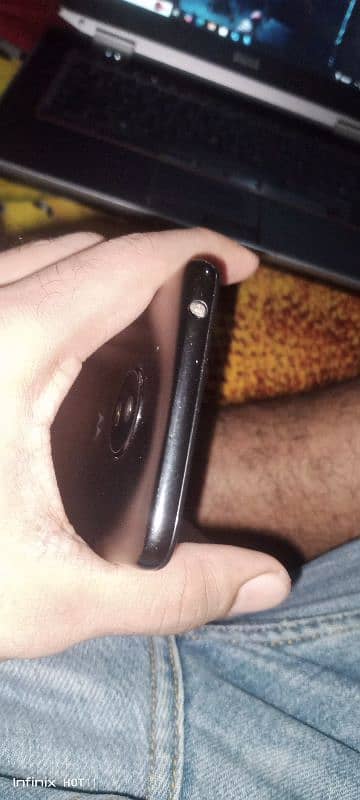 Motorola E4 with finger print 2