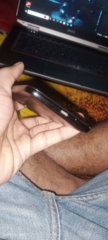 Motorola E4 with finger print 3