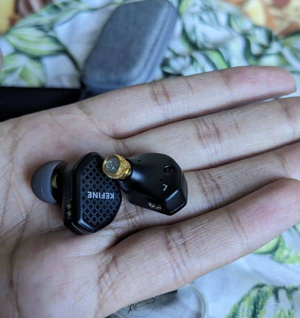 Kefine Klean earphones 2