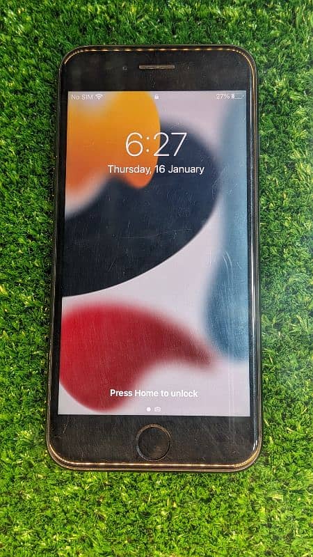 I phone 7 (128GB) Pta approved good condition 10/9.5 2