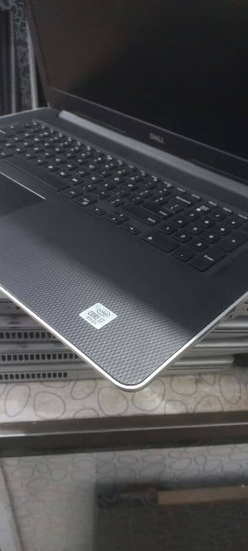 GAMING LAPTOP 6