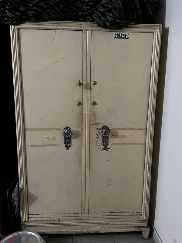 Steel cupboard for sale 0