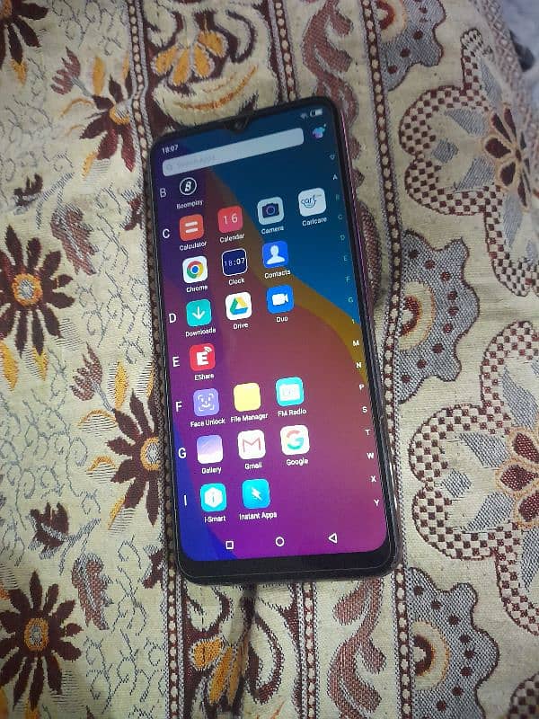 itel vission 1plus 3gb 32gb . . 1