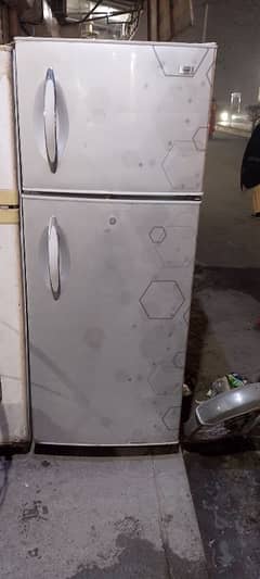 haire refrigerator medium size