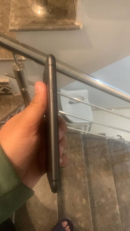 iphone 11 128gb pta approved 1