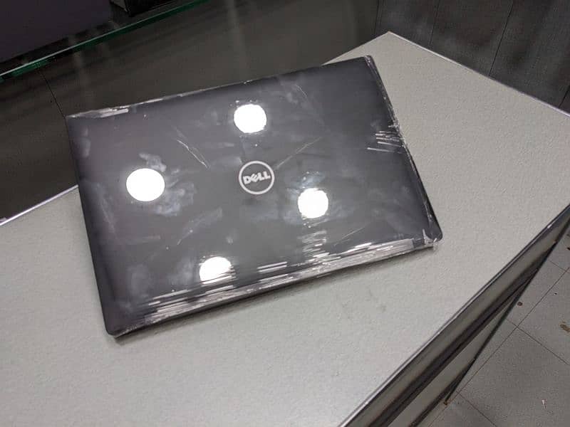 Dell latitude Core i7 7th Gen 6