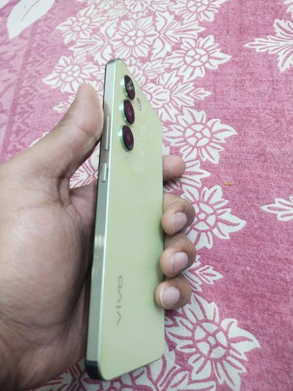 vivo y100 8/256 bht vip phone hai 1