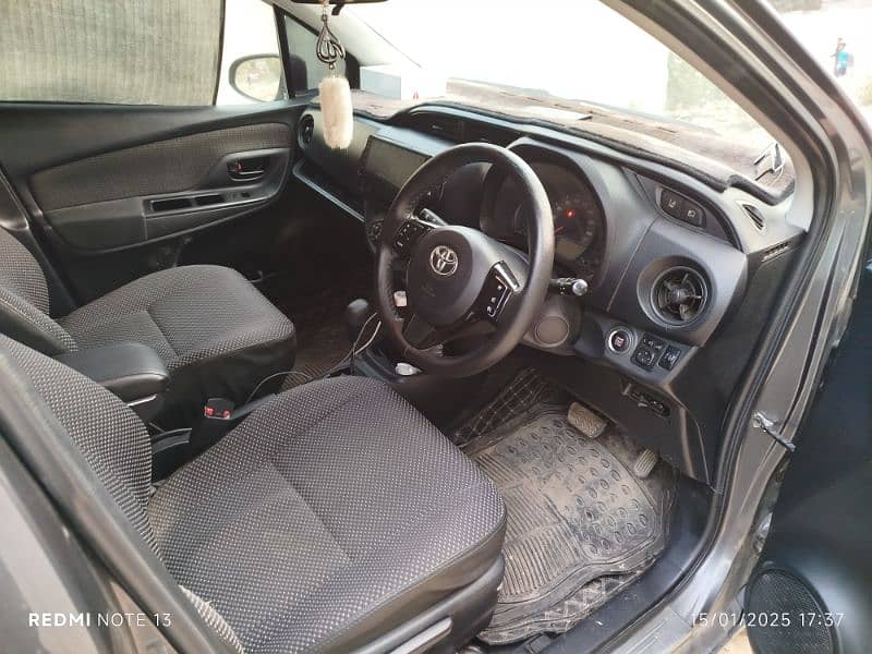 Toyota Vitz 2018 4