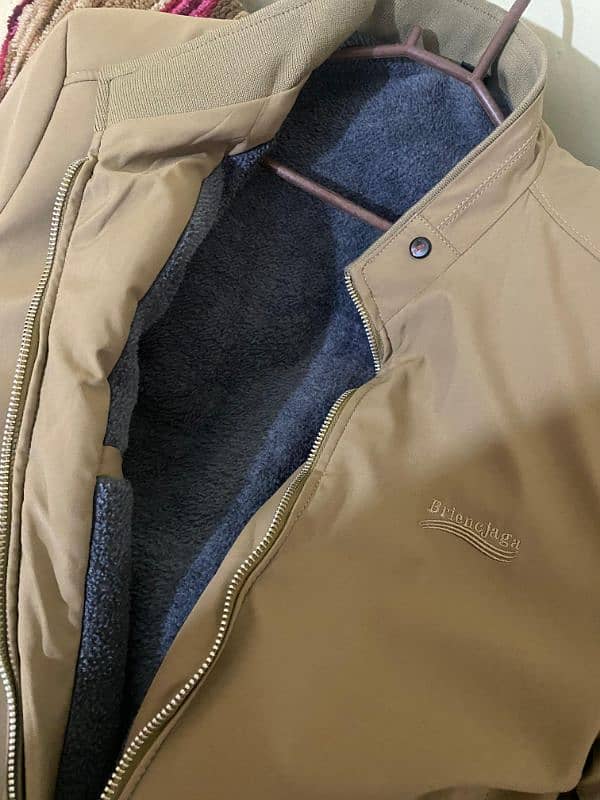 Medium Size coat/ Jacket for sale. 0