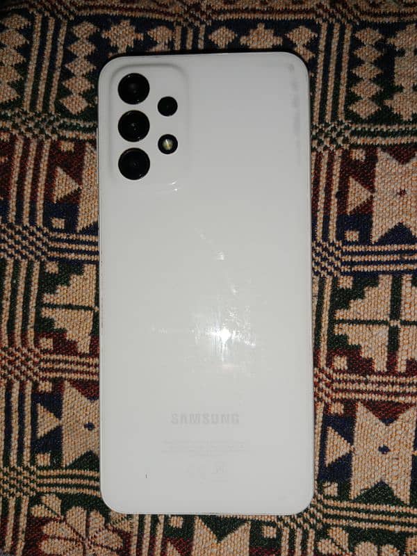 Samsung A23 0