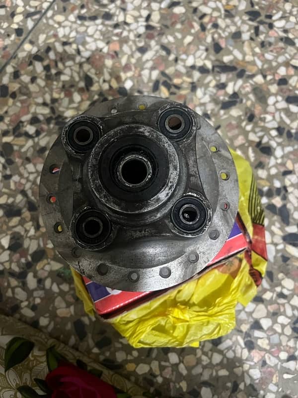 Honda CG125 Genuine Rear Hub All Okay 1