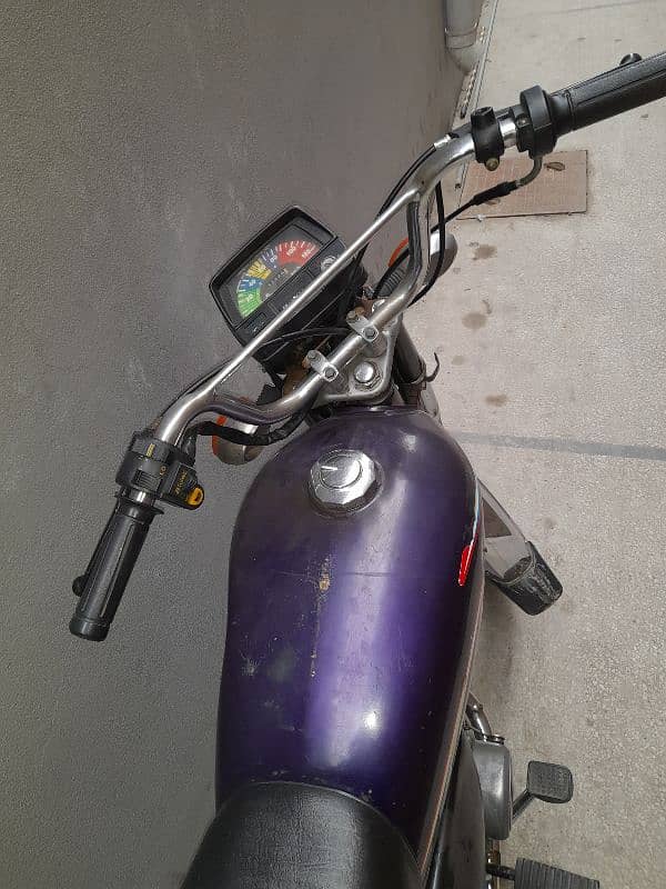 honda 70cc 2000 modal ha file ha book gum ho gayi ha book banwa do ga 1