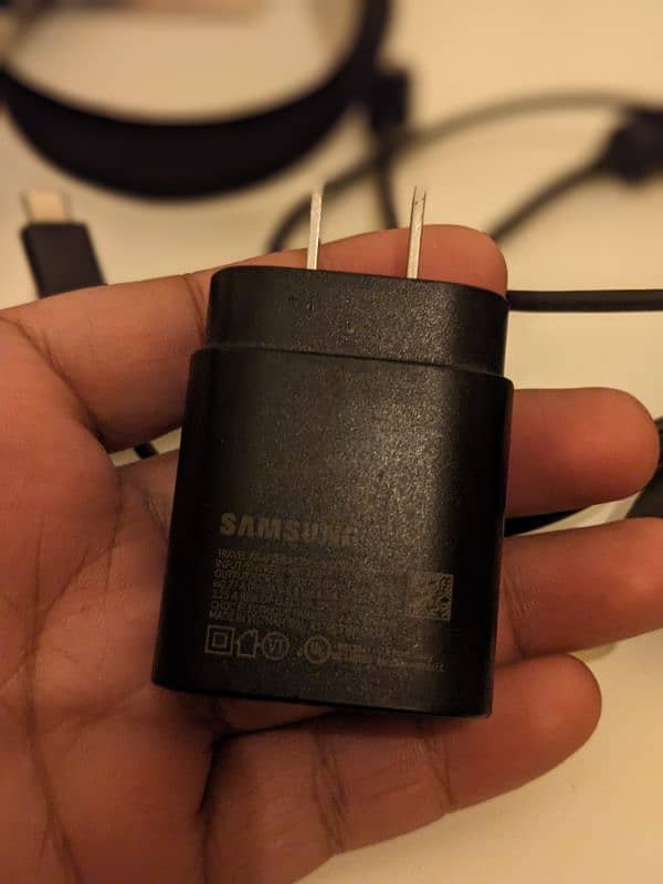 Samsung Super Fast travel Adapter 0