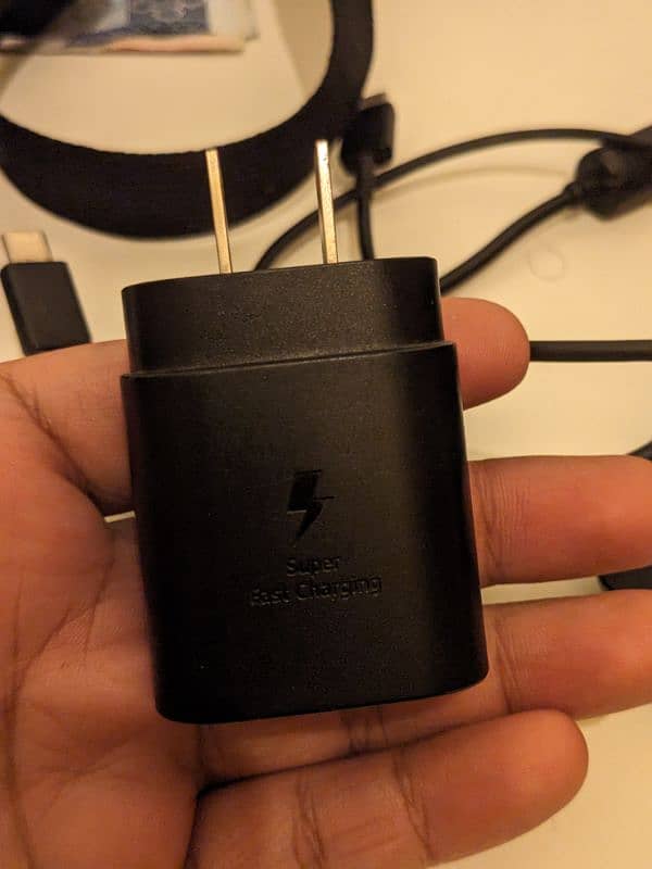 Samsung Super Fast travel Adapter 1