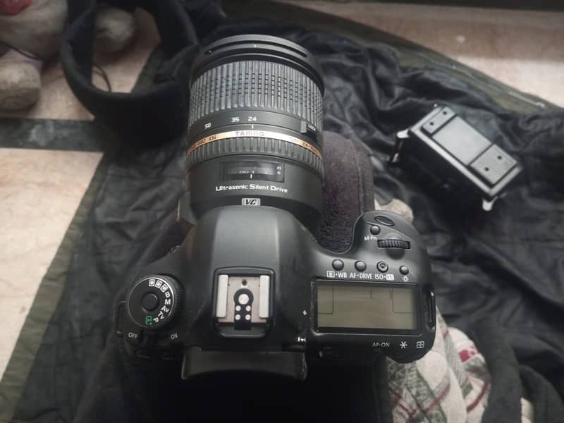 Canon EOS 5D Mark III (lens, batteries with charger, light etc) 3