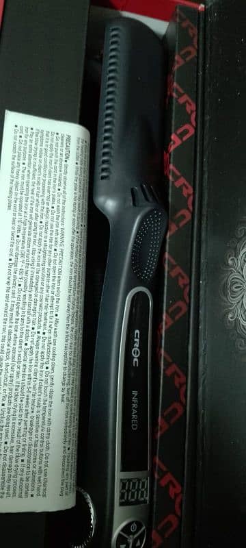 Hair straightener 4