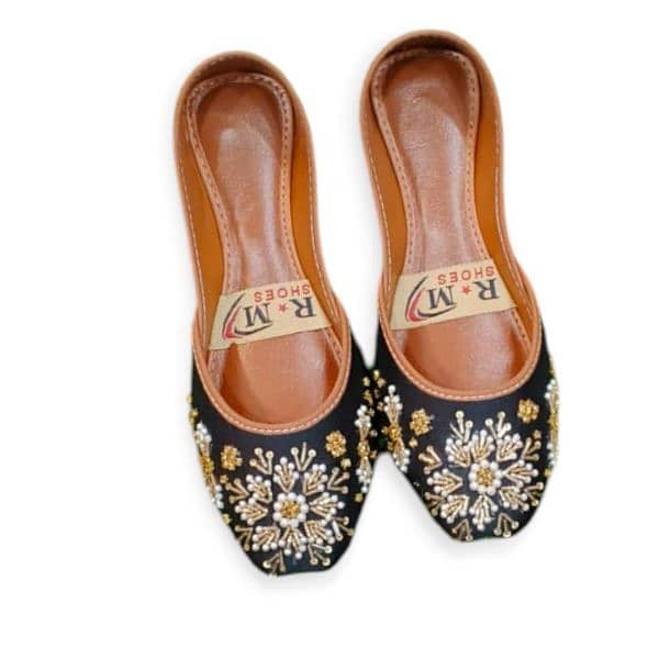 khusa for women 1