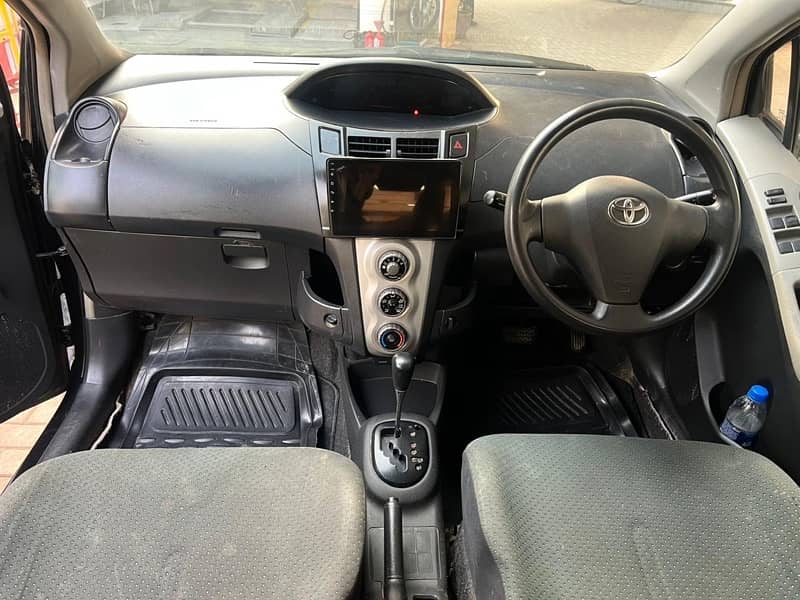 Toyota Vitz 10