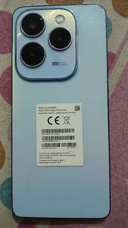 Infinix Hot 40, 8/256 mint condition in Warranty 1