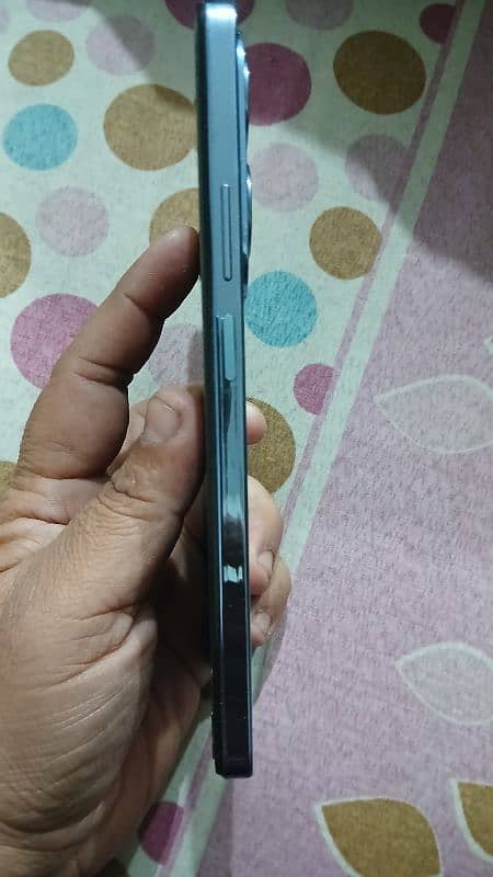 Infinix Hot 40, 8/256 mint condition in Warranty 3