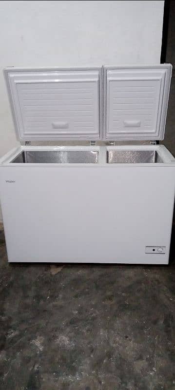 Abhi new freezer double door wala 85000. hazar ka hai 1