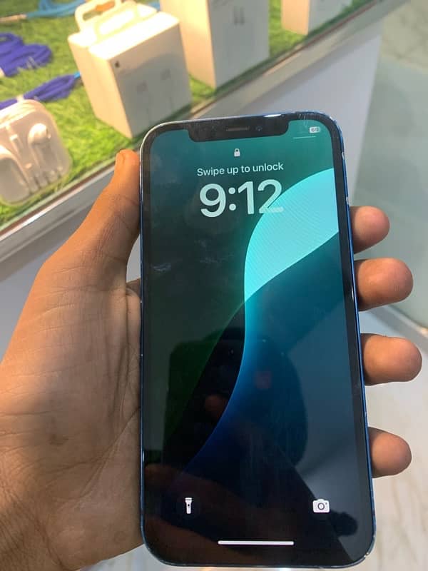 I phone 12 64 GB factory unlock condition thori raf Han 4