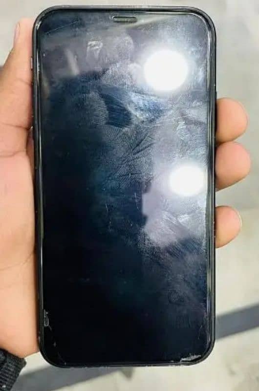 IPHONE XR BLACK 1