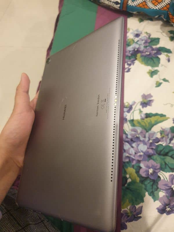 Huawei Mediapad M5 For Sale 3