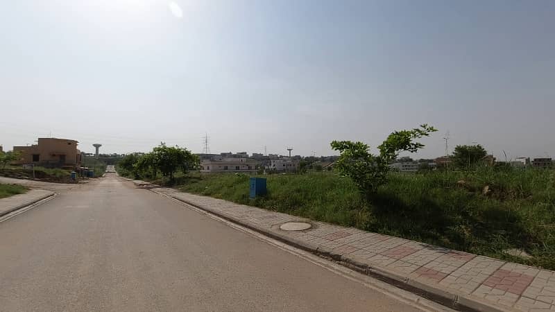 PLOT FOR SALE IN SECTOR -C DHA PHASE 5 10