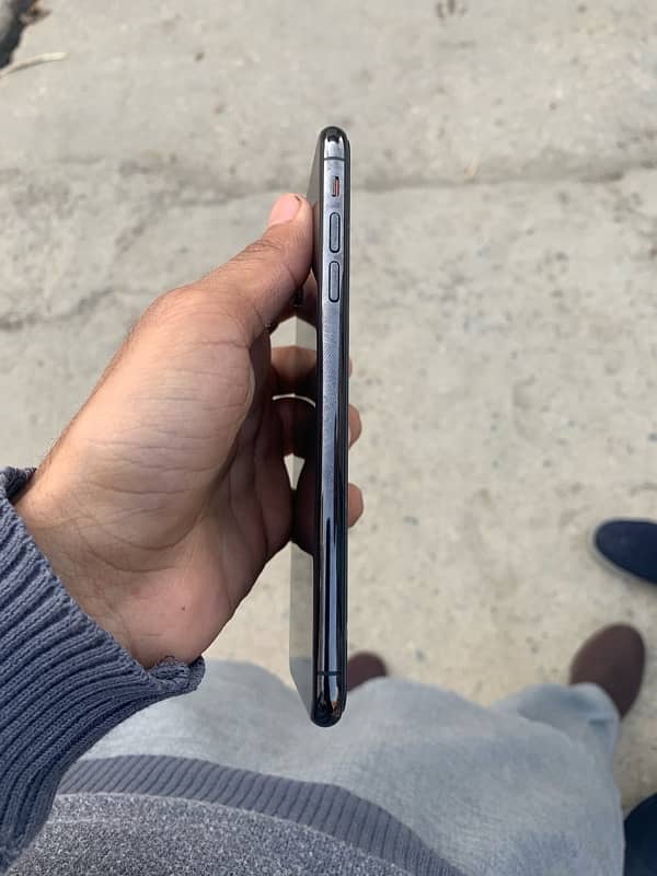 IPHONE XS MAX 256 GB NON PTA 7