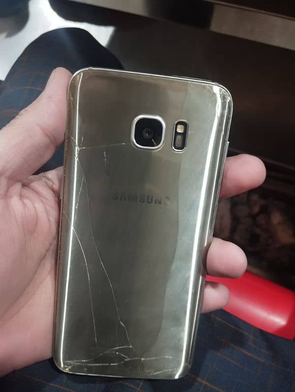 Samsung S7 edge 32gb 3