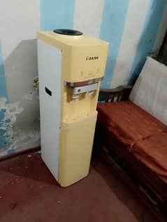 good condition water dispenser all ok