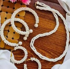 women pearl jewellery set