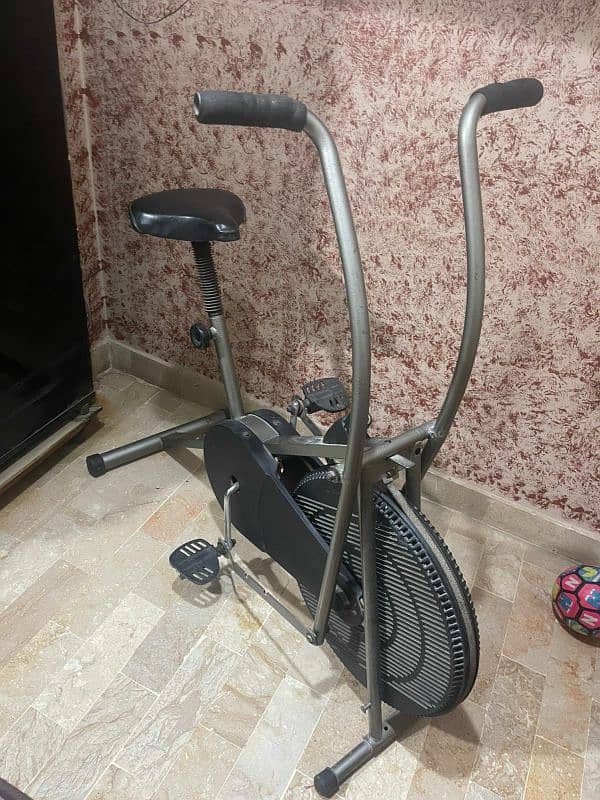 Exercise Elliptical cycle 0