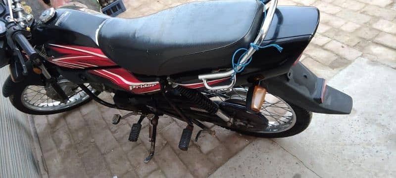 Honda Pridor in good condition up for sale 4