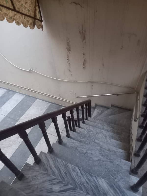 10MARLA TILE FLOORING UPPER PORTION FOR RENT IN ALLAMA IQBAL TOWN 16