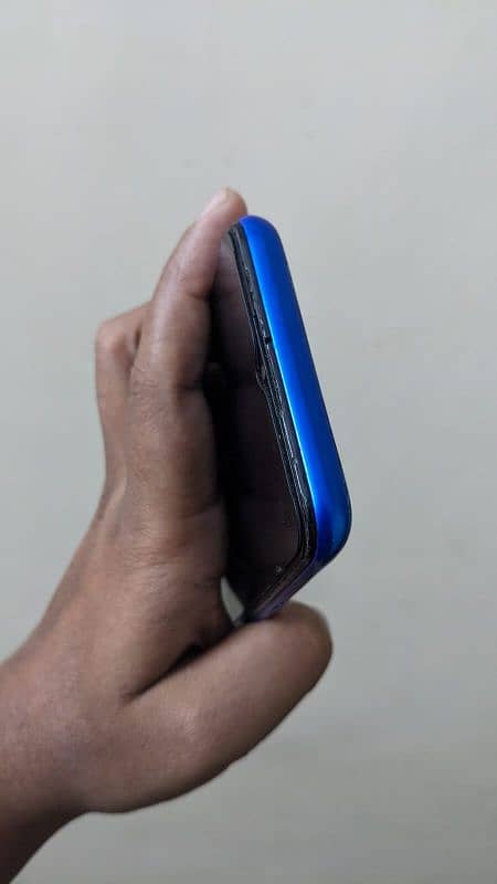 REALME 5 4/128 OFFICIALL APPROVED 4