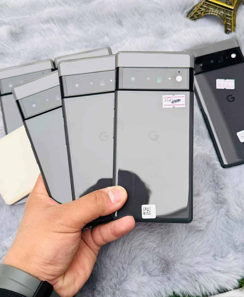 Google Pixel 6 Pro 12/128GB Paperkit Stock 10/10 Condition Available. 1