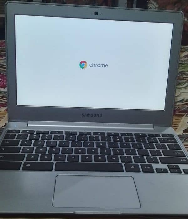 Samsung Chrome Book 0