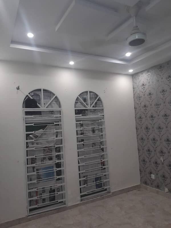 8 Marla House Available For Rent in Park View City Lahore 12