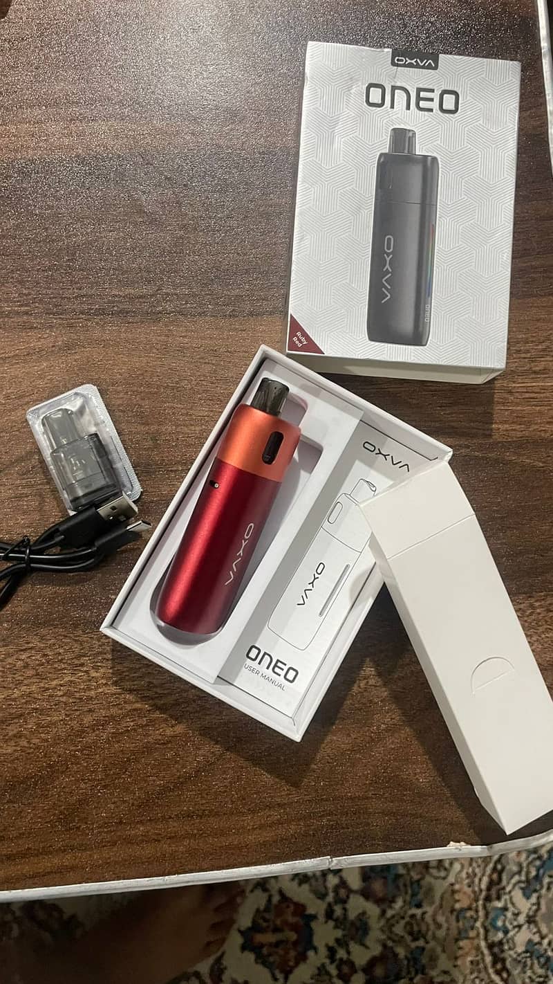 Oxva oneo pod/vape mint condition 2