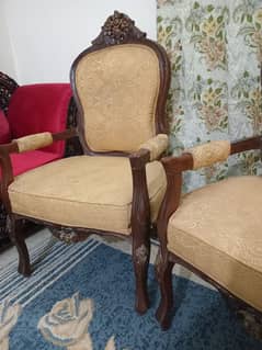 Beautiful Sheesham room chairs for sale, Excellent condition