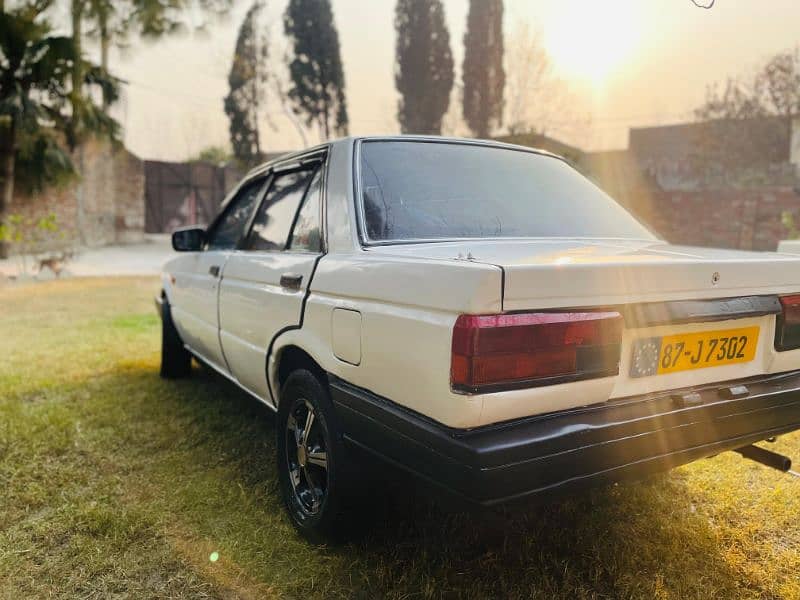 Nissan Sunny 1987 5