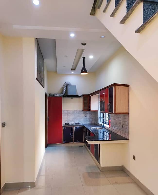 5 Marla Beautiful house available for sale in Al-Qayyum Garden Lahore 4