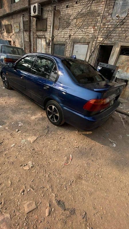 Honda civic 2000 modle  for more details 03705660954 2